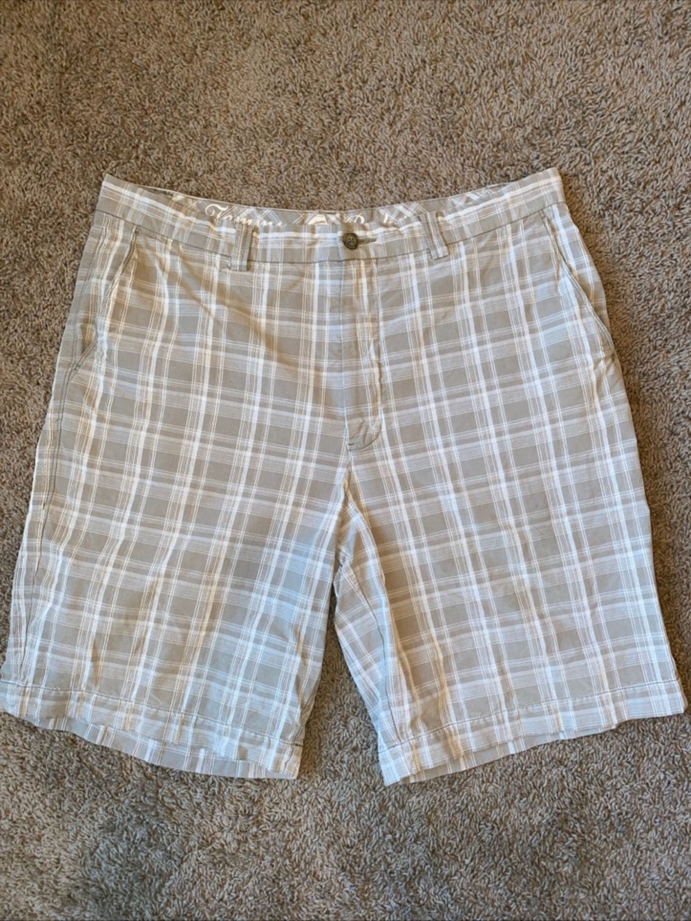 Tommy Bahama Silk Blend Plaid Shorts Mens 38 Tan Academia Coastal Beach Casual